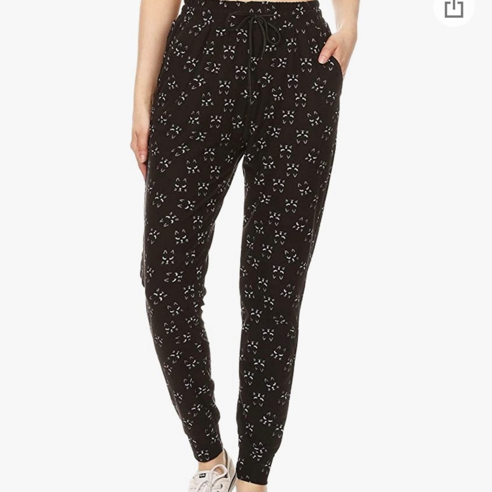 Black cat lounge pants